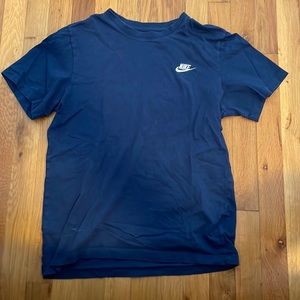 Mens small Nike tee
